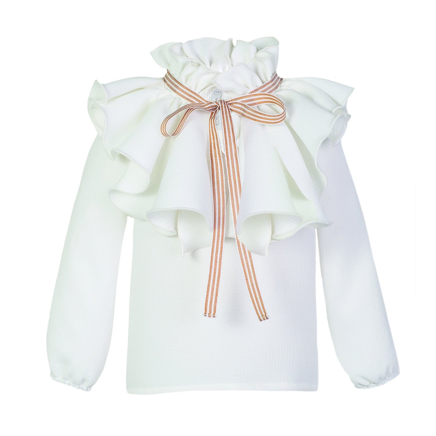 Blusa blanca con vuelos