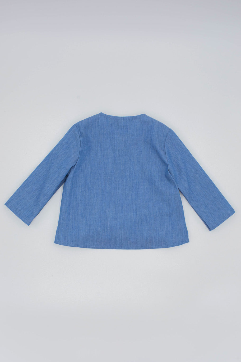 Camisa azul verano