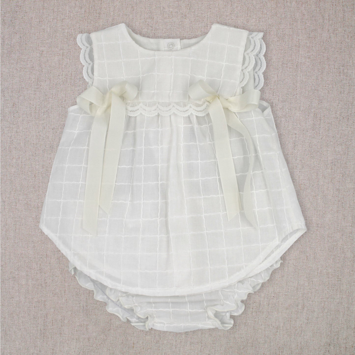 CONJUNTO ANNIE  CON CAPOTA