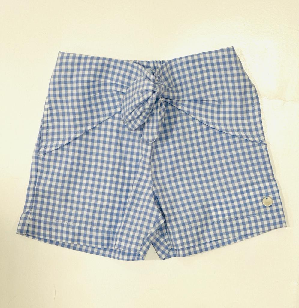 Short gingham