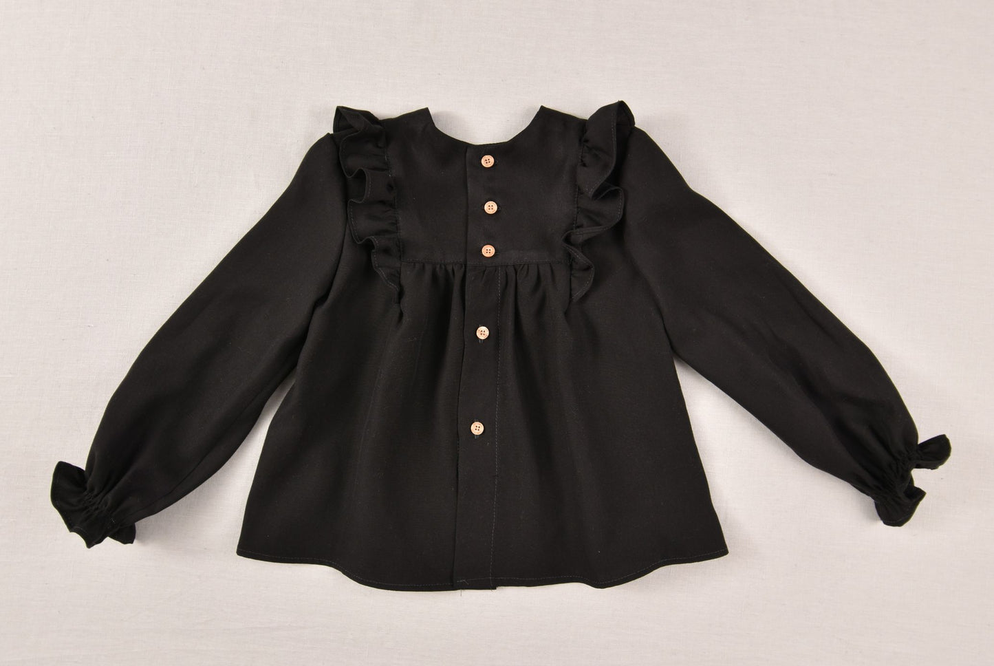 Blusa Lisa en Negro