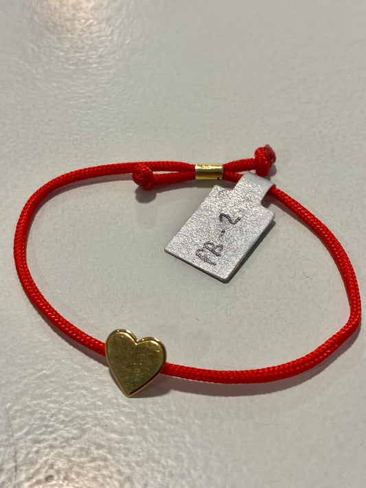 Pulsera hilo rojo corazon