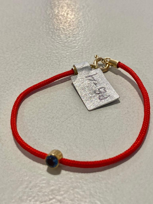 Pulsera hilo rojo aguamarina