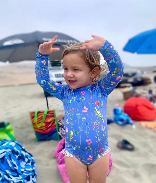 Traje  de baño niña lila con flores